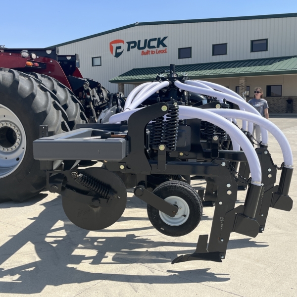 32' 4WD Dietrich- on tractor- 03