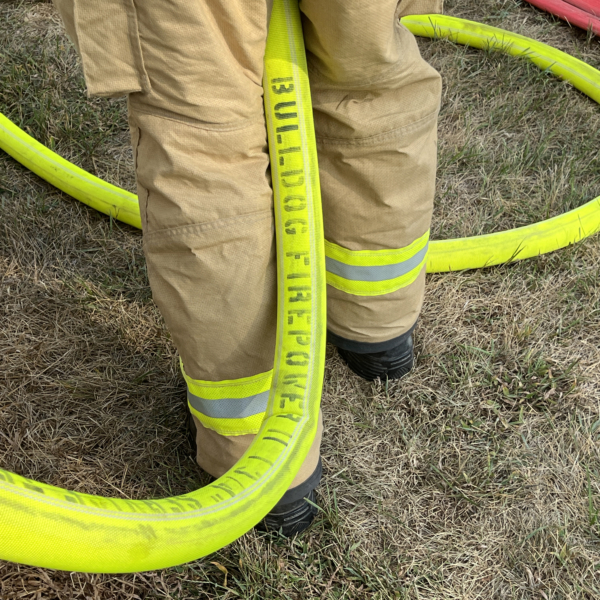 BullDog Firepower attack hose being curled without kinking