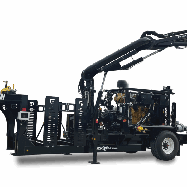 Puck FF 4570 trailer with boom extended