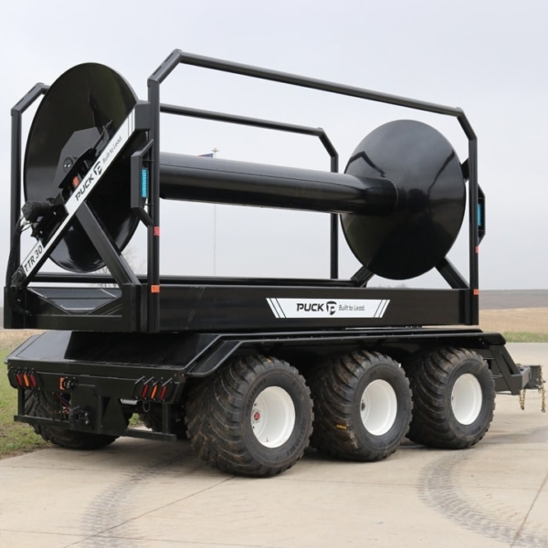 back left side view of the TTR 30 turn table hose cart reel set outside