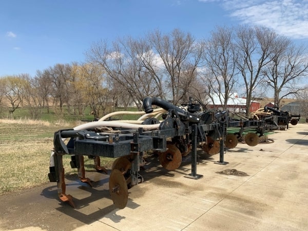 25' 4WD JD Ripper Erickson passenger