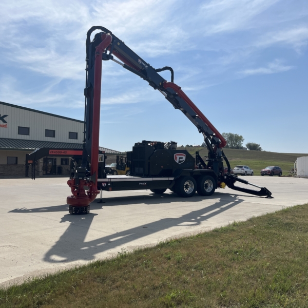 the front driver side angle of the FF4500-45 with extended boom and outriggers
