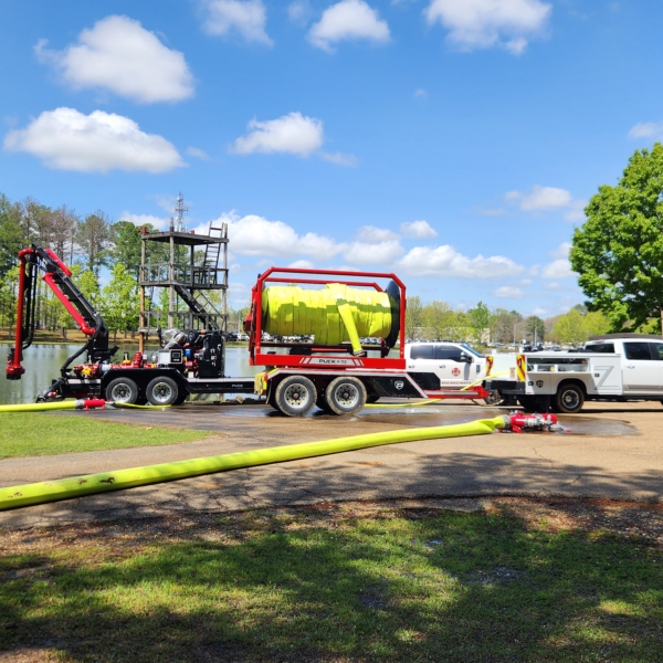 BullDog Hi-Vol TPU XLDH hose on hose reel and on ground connected to manifold